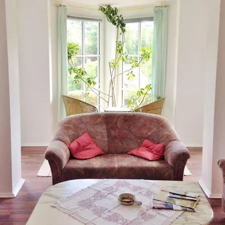 Schoene Ferienwohnung Am Schlosspark Bad Brückenau